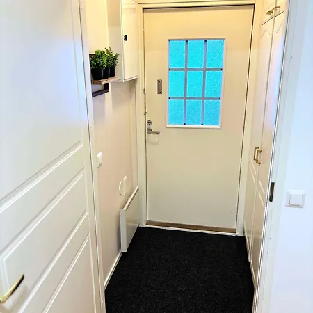 Apartamento Kivilinna - Liinavaatteet, Pyyhkeet Ja Loppusiivous Sisaeltyvaet Hintaan Oulainen